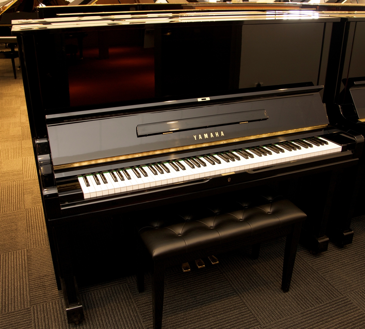 Đàn piano Yamaha U2F