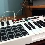 MIDI Controller M-AUDIO Code 25