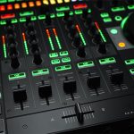 DJ controller Roland DJ-808