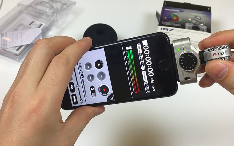 Micro ghi âm cho điện thoại Zoom iQ7