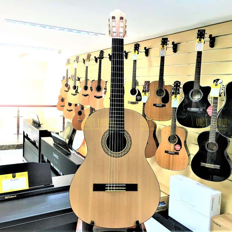 Đàn guitar Yamaha C40M